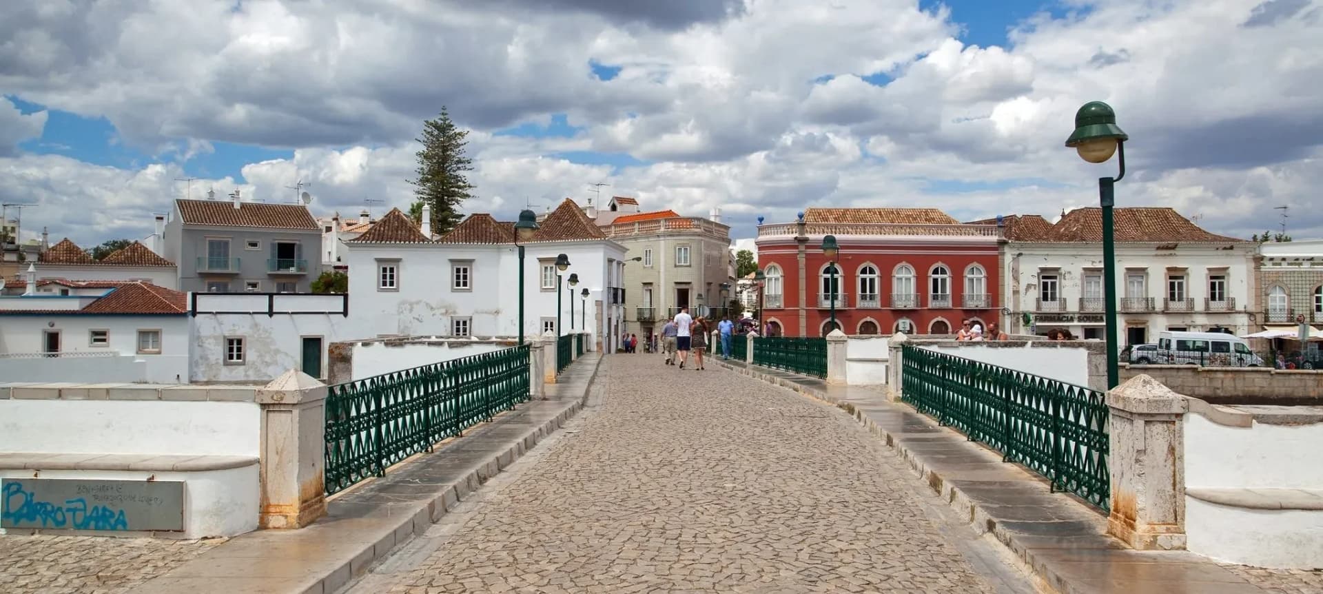 Cabanas Downtown